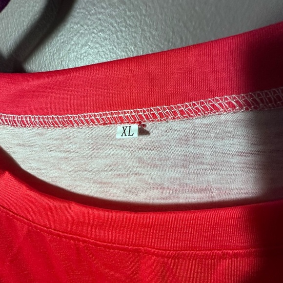 Women's Red Snowflake Print Top - Picture 2 of 4